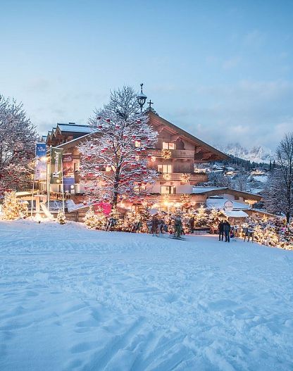 Chistkindlmarkt am Fuße der Streif