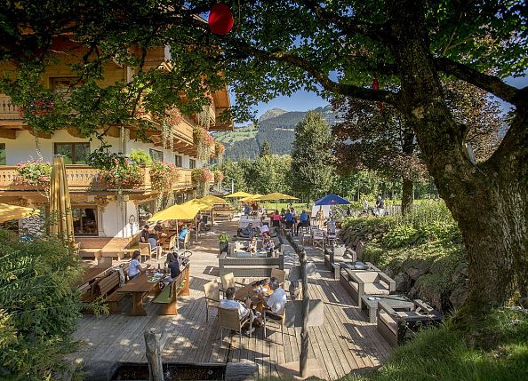 Cozy sun terrace in Kitzbühel