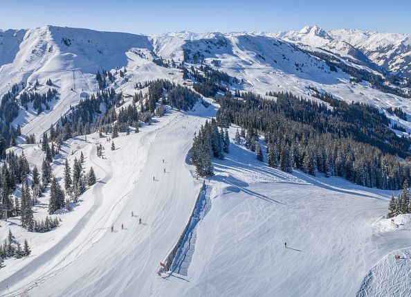 Experience unforgettable days on the slopes